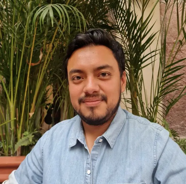 Angel Aguilar · Sommelier