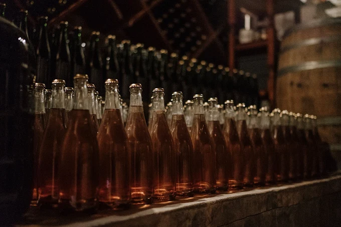 Vinos de Cava Garambullo en close up.