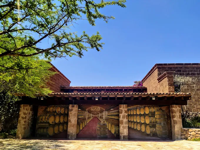 Exterior del viñedo Puente Josefa en San Miguel de Allende.